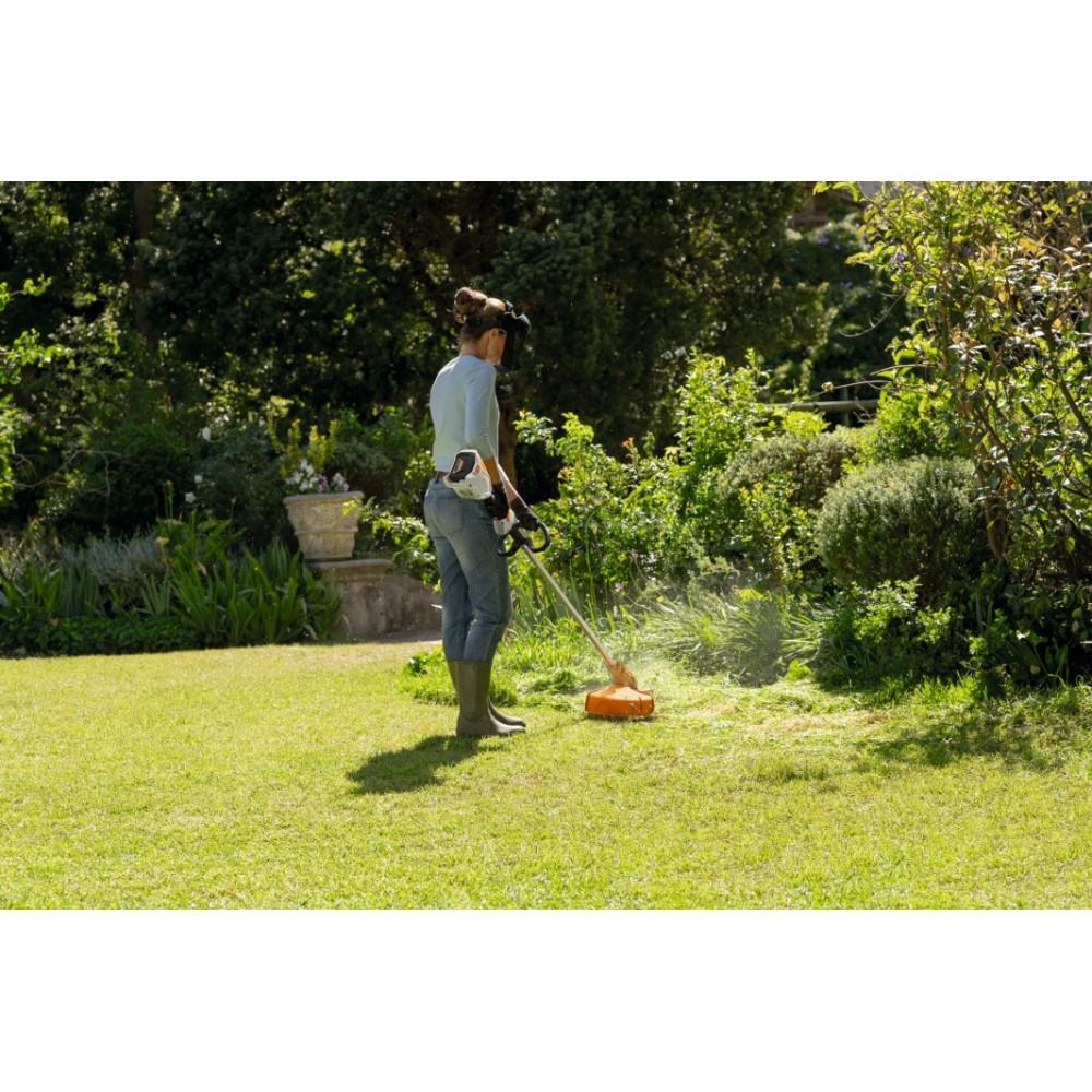 FSA 60 R Decespugliatore a Batteria 36 V con impugnatura Circolare Stihl