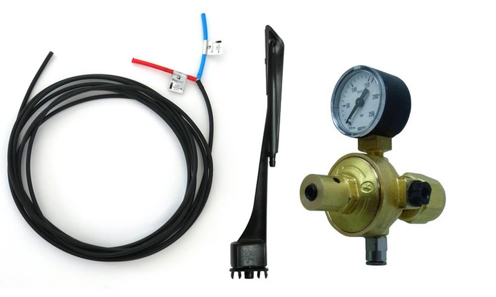 Set accessori per bombola co2