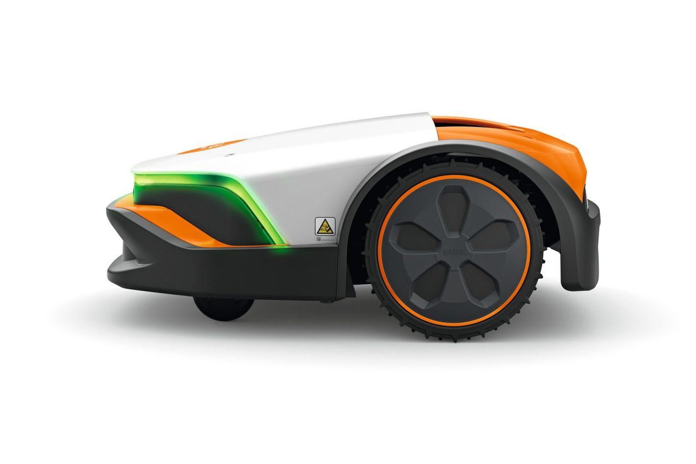 iMow 6.0 - Robot Tagliaerba per Grandi Superfici (3000 m²) Stihl