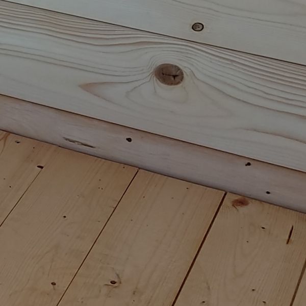 Casetta in legno roby 198x198 con porta doppia finestrata PEFC