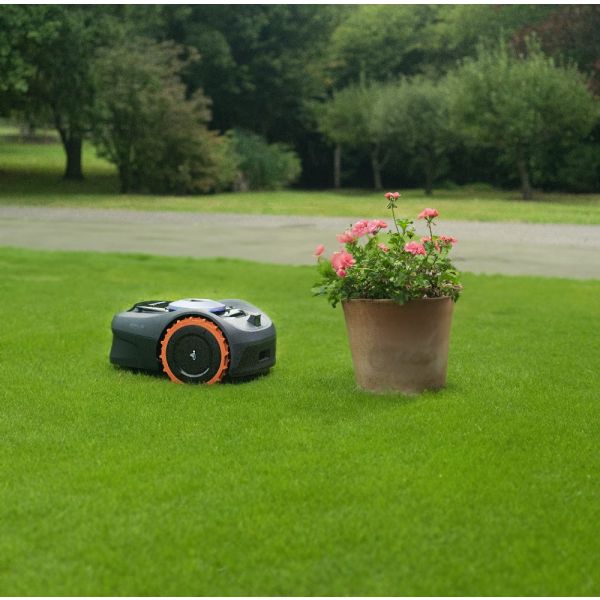 Robot navimow i108E + modulo 4g incluso| GPS e senza filo perimetrale fino a 800 mq