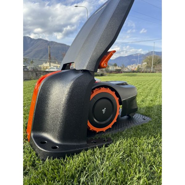 Robot navimow i108E + modulo 4g incluso| GPS e senza filo perimetrale fino a 800 mq