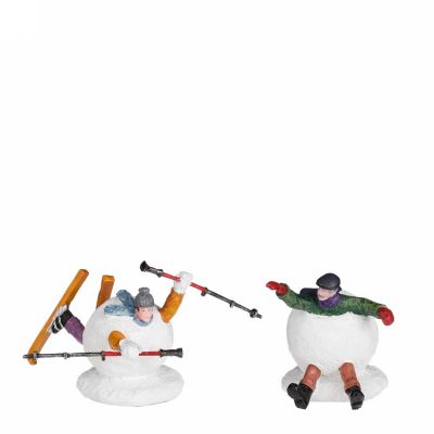 People in snow 2 pieces